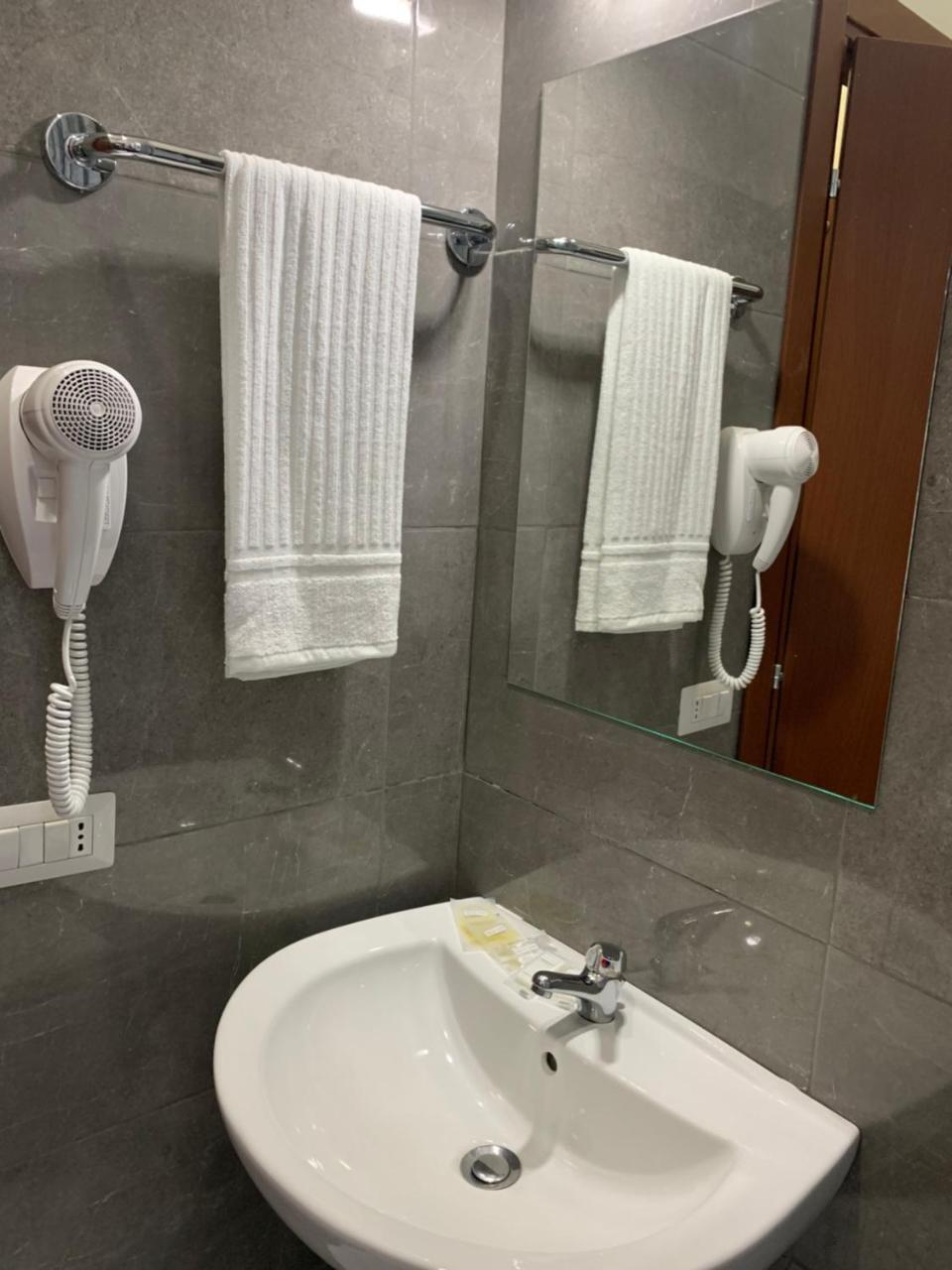 Tune Homes B&B Rom Eksteriør billede